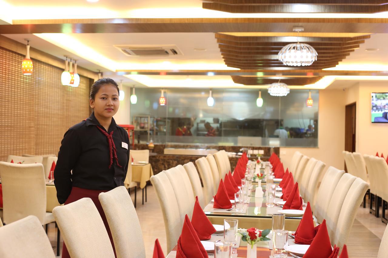 Hotel Harrison Palace Birātnagar Zewnętrze zdjęcie