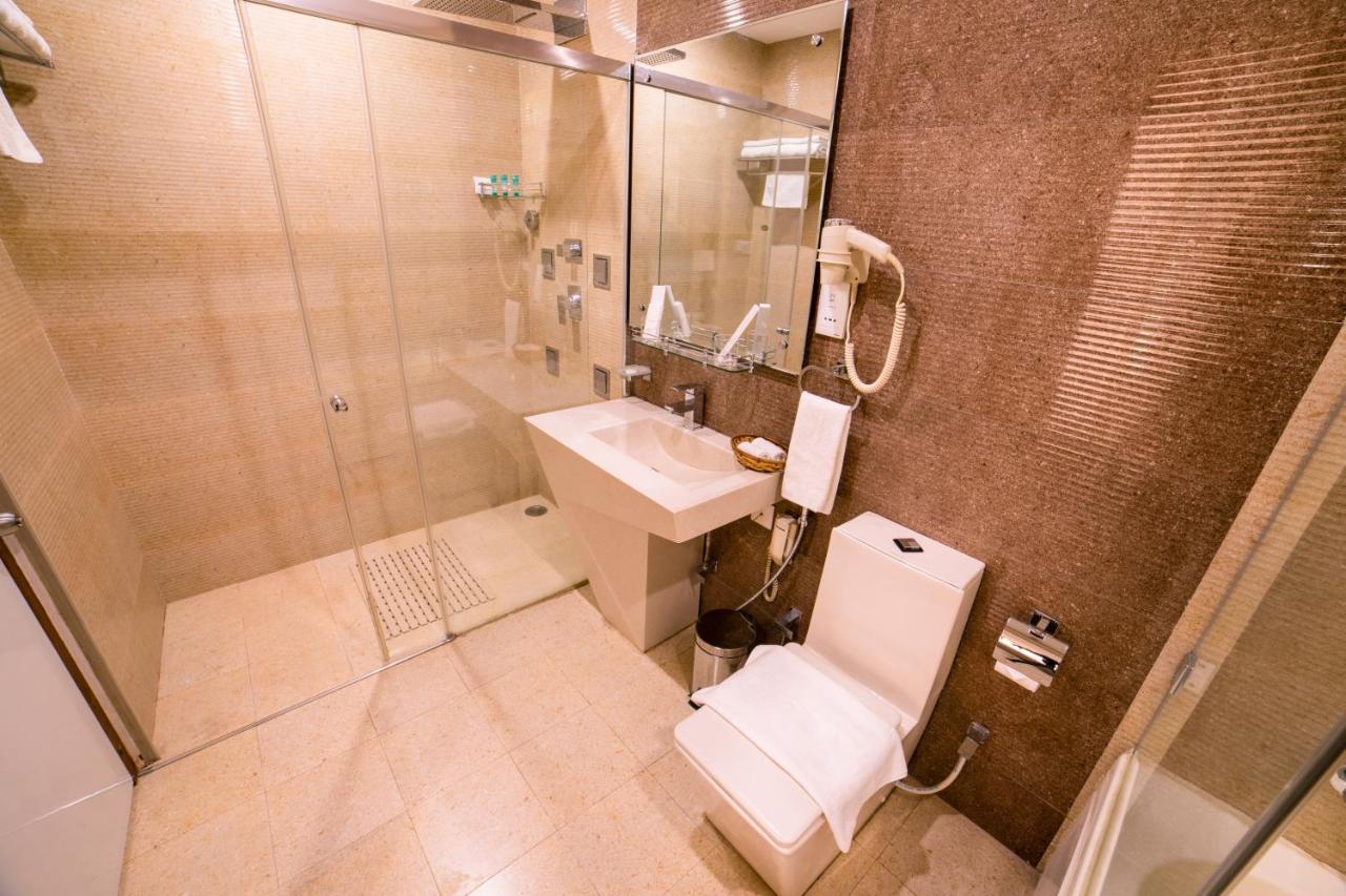Hotel Harrison Palace Birātnagar Zewnętrze zdjęcie