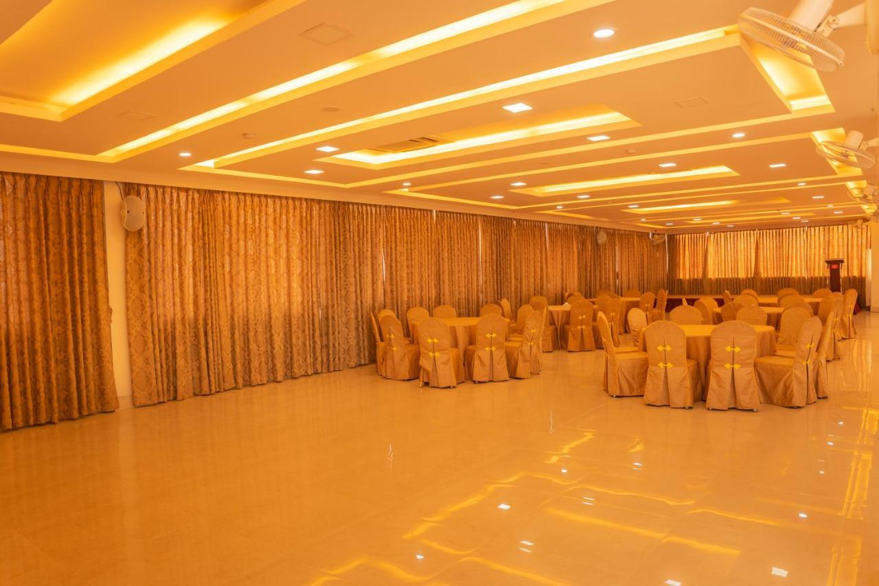 Hotel Harrison Palace Birātnagar Zewnętrze zdjęcie